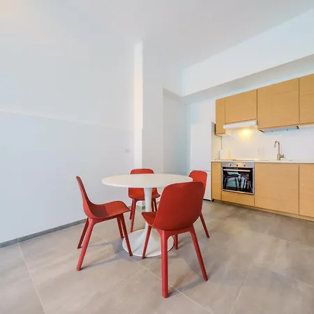 Casa Stadera - Metro Abbiategrasso & Parking Апартаменты